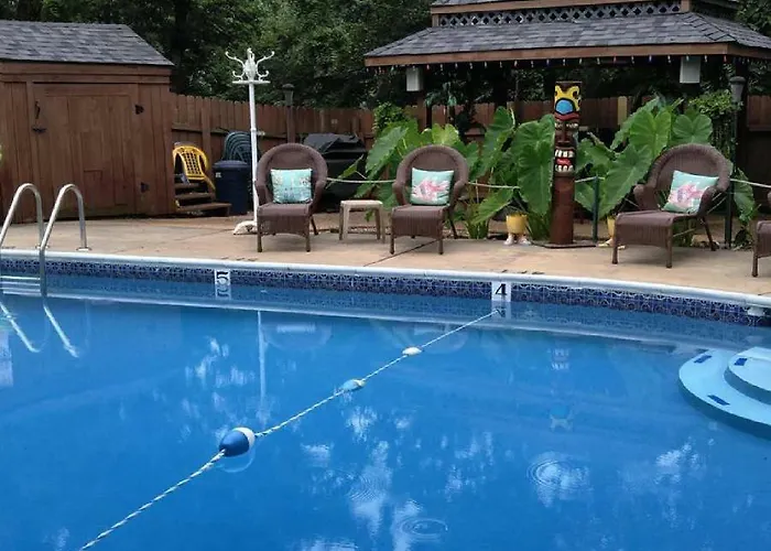 Tradewinds Lodging Eureka Springs